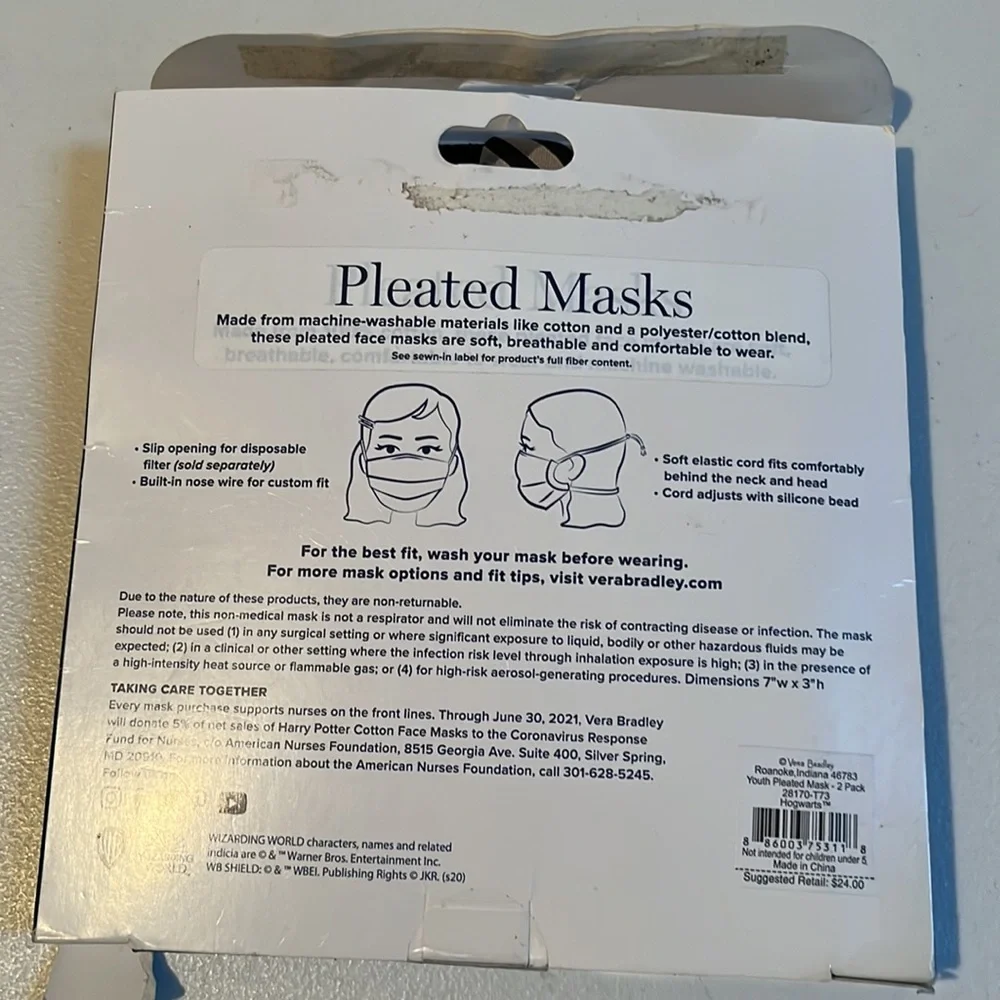 Harry Potter  2 piece pleated masks by Vera Bradley black print & solid in box